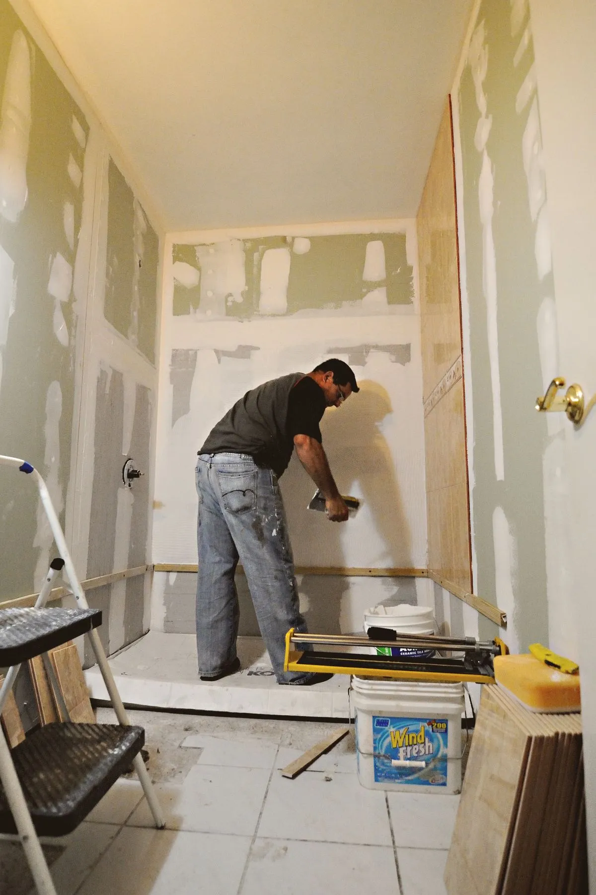 bathroom-renovation-welland.webp Bathroom renovation work in an older Welland home by BGM Construction LTD