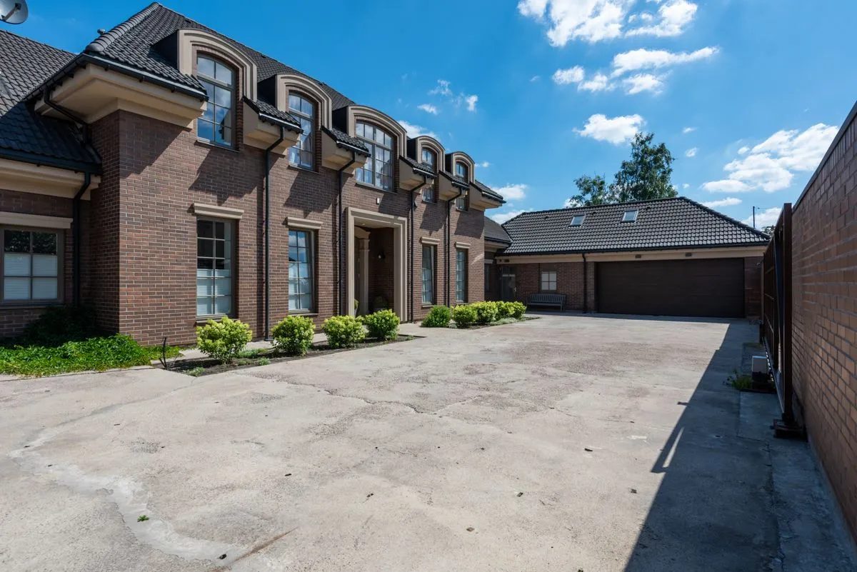 interlocking-welland.webp Interlocking stone driveway in Welland by BGM Construction LTD